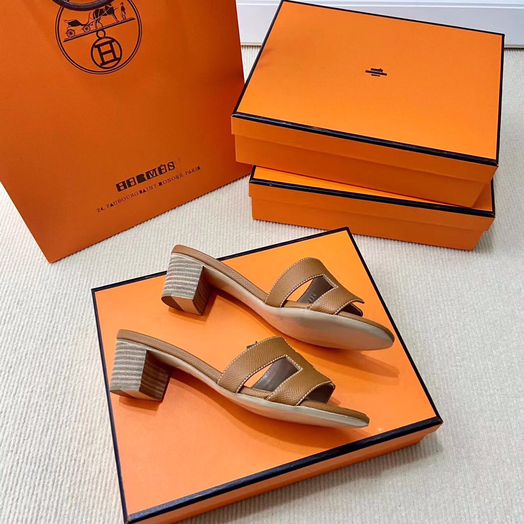 에르메스 올수공 오아시스 슬리퍼 샌들 앱송 23